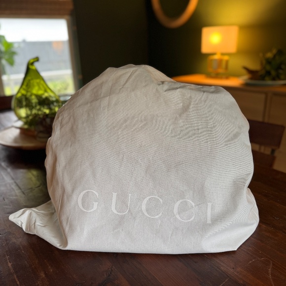 5th AVENUE EXCLUSIVE! Limited Edition Gucci Giglio Brown Suede Large Tote Bag - Picture 9 of 9